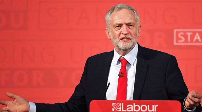 İşçi Partisi lideri Corbyn'den 'robot vergisi' vaadi