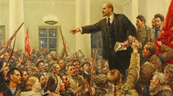 İşçi sınıfının büyük önderi Lenin 151 yaşında: 'Lenin orada, hâlâ genç!'
