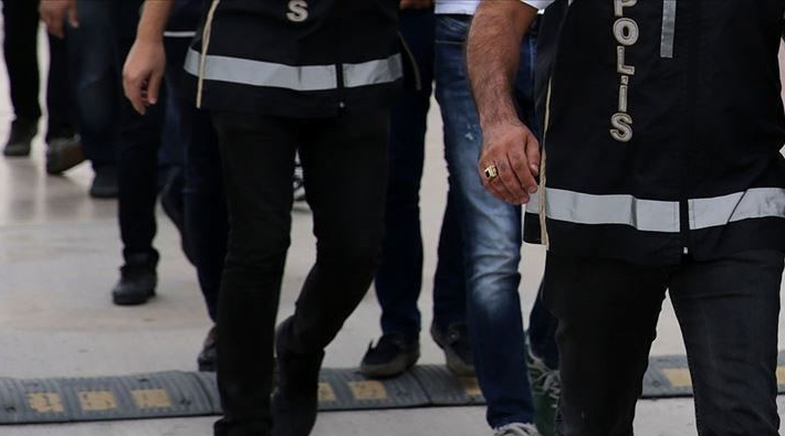 IŞİD operasyonunda gözaltına alınan 8 zanlı, adli kontrolle serbest bırakıldı