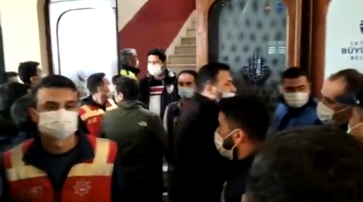 Polisler tarafından darp edilen CHP Adalar İlçe Başkanı hastaneye kaldırıldı