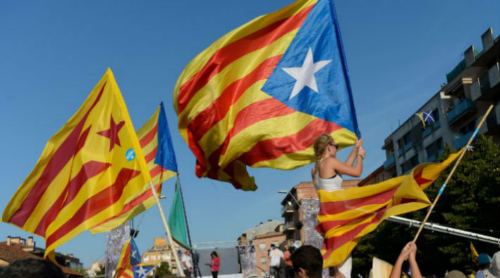 İspanya hükümeti, Katalonya yönetiminin mali kaynaklarına el koydu