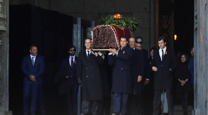 Diktatör Franco'nun kemik kalıntıları taşındı!