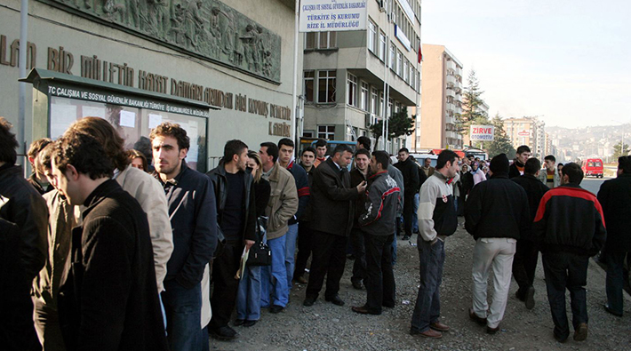 DİSK-AR raporu: Gerçek işsiz sayısı 7 milyon 364 bin