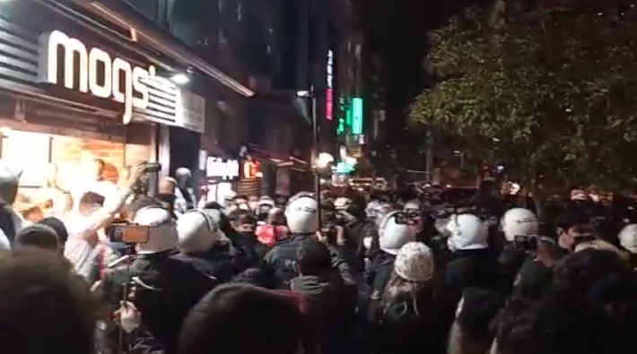 İstanbul Emniyet Müdürlüğü, dün akşam yapılan eylemlerde 70 kişinin gözaltına alındığını açıkladı