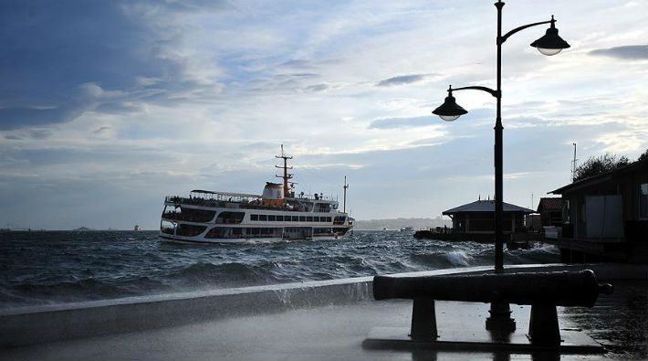 İstanbul için fırtına uyarısı: BUDO'dan sefer iptalleri