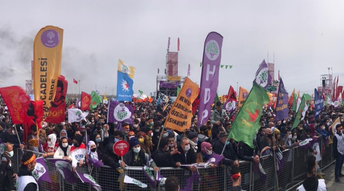 Newroz tüm coşkusuyla kutlanıyor