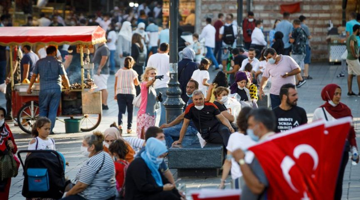 İstanbul Valisi, vaka düşüşü yaşanan 3 ilçeyi açıkladı