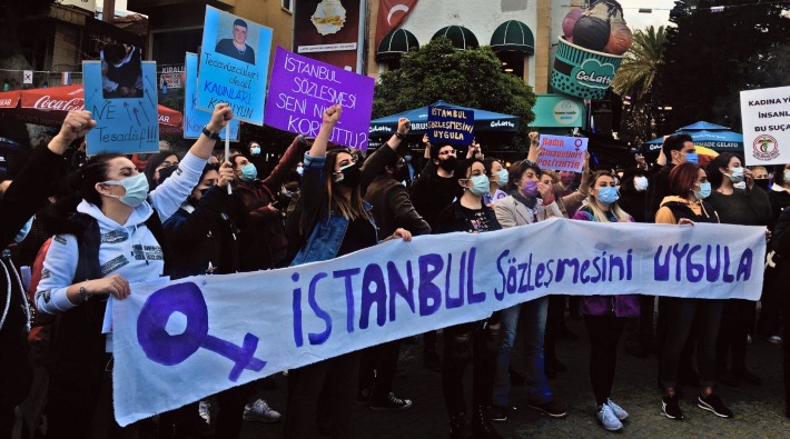 İstanbul Sözleşmesi 10 yaşında: Kadınlar haklarından ve hayatlarından vazgeçmiyor!