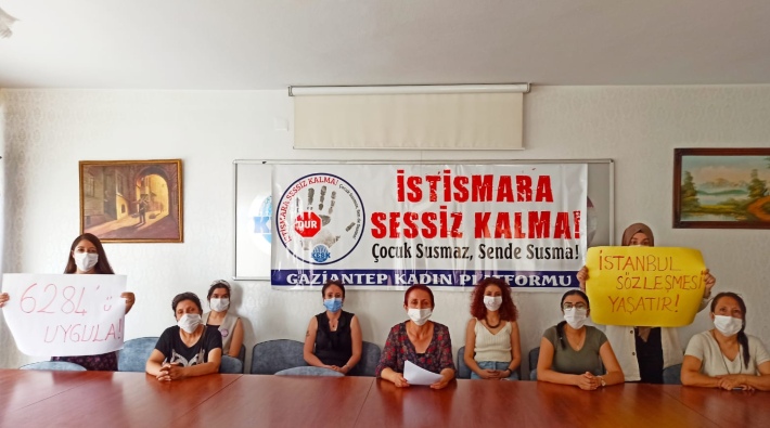 'İstanbul Sözleşmesi’ne karşı çıkmak şiddet uygulayan erkeklere teşvik, tüm kadınlara tehdittir'