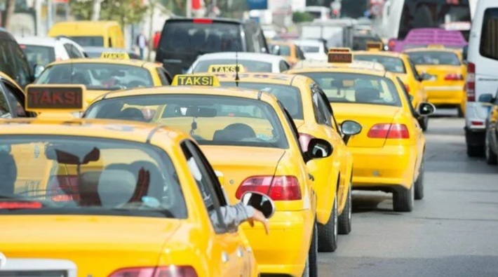 İstanbul Taksiciler Esnaf Odası Başkanı Aksu: Zam yapılırsa taksi bulamama sorunu çözülür