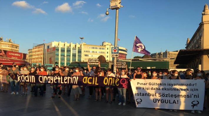 Kadınlar, kadın cinayetlerine karşı birçok ilde sokağa çıktı: 'İstanbul Sözleşmesi yaşatır'
