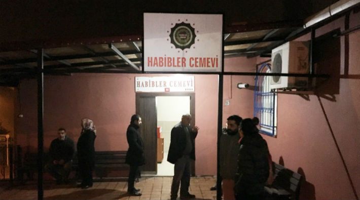 İstanbul'da cemevine saldırı