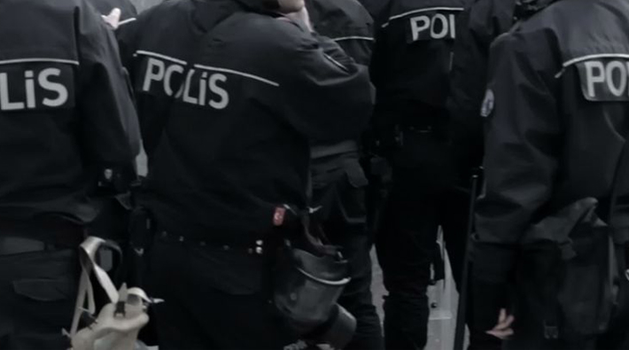 İstanbul'da polise rüşvet operasyonu: 60'ı trafik polisi 102 gözaltı