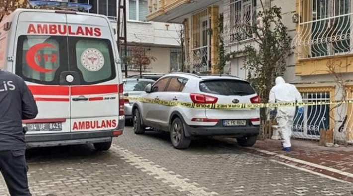İstanbul'da şüpheli kadın ölümü: Cansız bedeni sokak ortasında bulundu