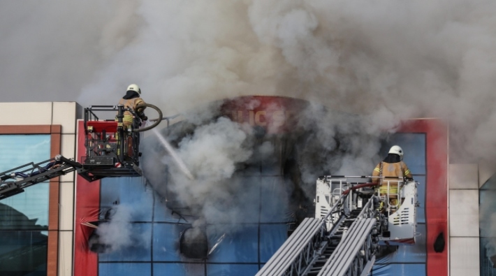 İSTOÇ'ta yangın: Kontrol altına alındı