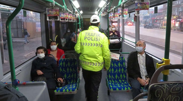 İstanbul'da toplu taşımadaki yaş kısıtlaması kaldırıldı