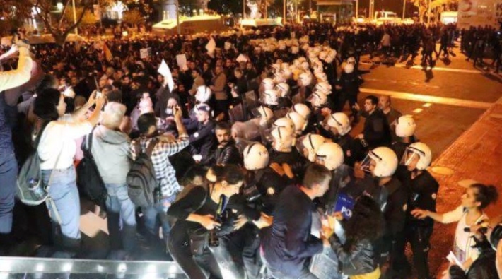 İstanbul'daki 10 Ekim anmasında gözaltına alınanlar serbest bırakıldı