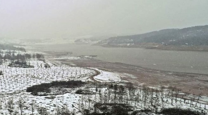 İstanbul'daki kar yağışının ardından barajlardaki seviye yüzde 30'a yükseldi