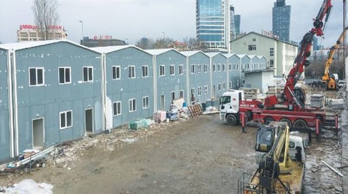 İstanbul’un göbeğindeki okul yıkıldı, 4 bin öğrenci prefabrikte eğitim görüyor!