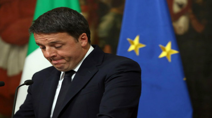 İtalya'da seçim sonuçları istifa getirdi