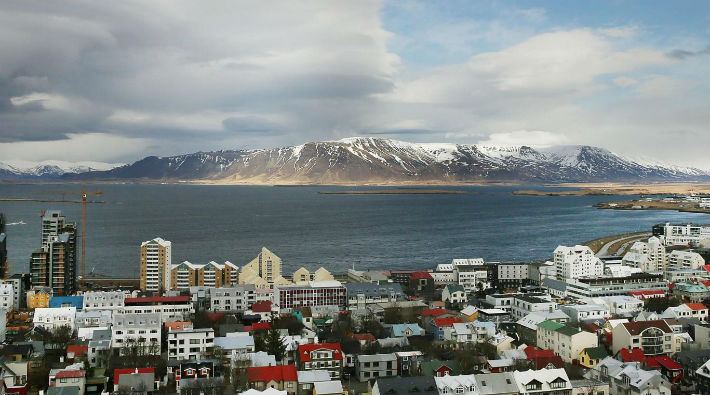İzlanda'dan bir ilk: Eşit işe eşit ücret kamu ve özel sektörde zorunlu hale geliyor