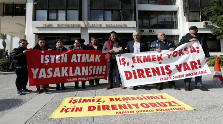 İzmir Büyükşehir Belediyesi'nden atılan işçi yarın açlık grevine başlıyor
