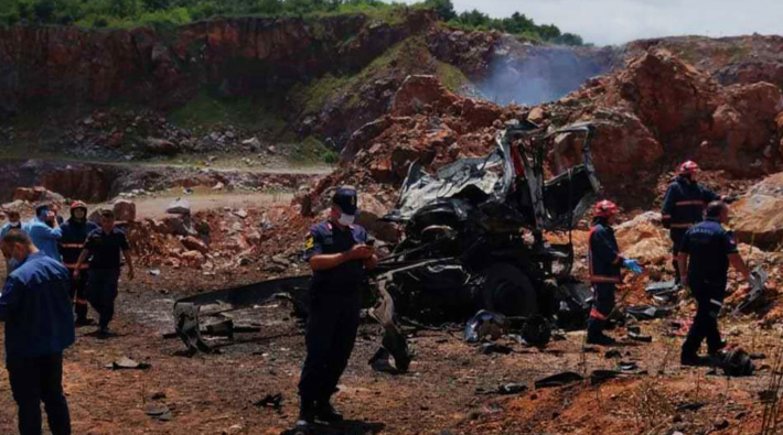 Jandarma Genel Komutanlığı'ndan Sakarya'da havai fişek yüklü kamyonun patlamasına ilişkin açıklama