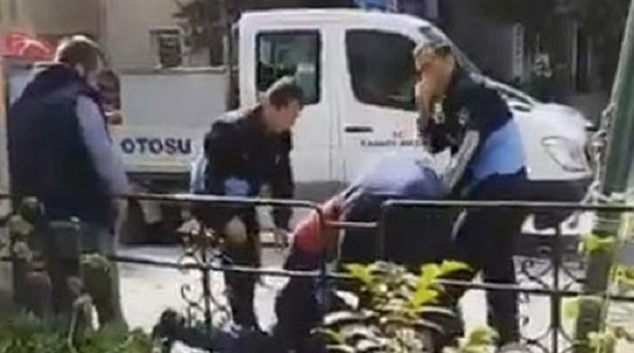 Kadıköy'de zabıtalar pilavcıya saldırdı