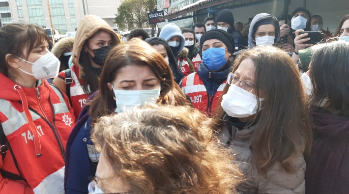 ‘Kadınlar için adalet’ açıklamasında kadın vekiller abluka altına alındı