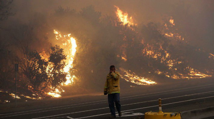 Kaliforniya yangınında ölü sayısı 10'a yükseldi