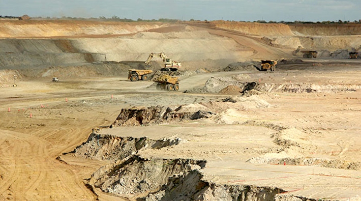 Kanadalı maden şirketi, devlete pay ödememek için tonlarca altını kaçırmış