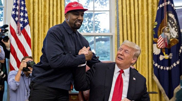 Trump'ın yeni rakibi rapçi Kanye West