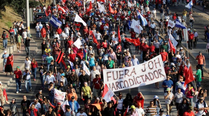 Honduras'ta gösteriler devam ediyor: 25 yaralı