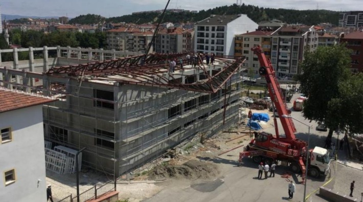 Kastamonu’da spor salonu inşaatında çökme: 1 ölü, 1 yaralı