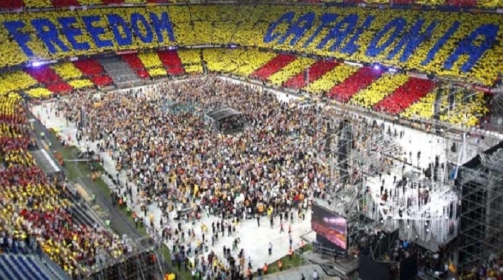 Katalonya Parlamentosu'ndan bağımsızlık referandumu kararı