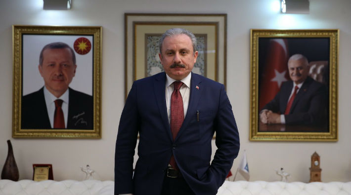 Kaybedeceğini anlayan AKP çıkış yolu arayışında