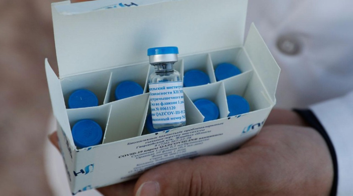 Kazakistan yerli Covid-19 aşısı QazVac’ı geliştirdi