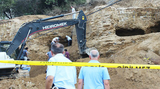 Altyapı kazısı sırasında 2 çocuğa ait kafatasları bulundu