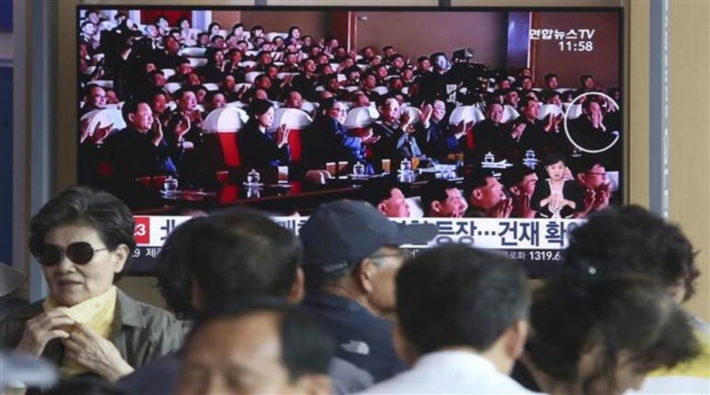 KDHC, Güney Kore'nin 'idam ettiler' dediği yöneticinin konser fotoğrafını paylaştı