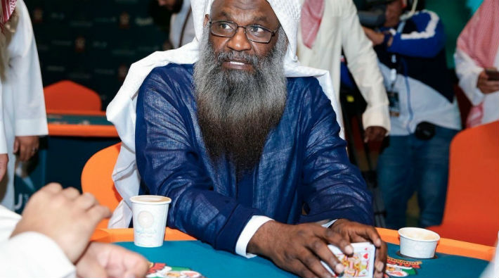 Kabe imamı da kumar oynarken görüntülendi