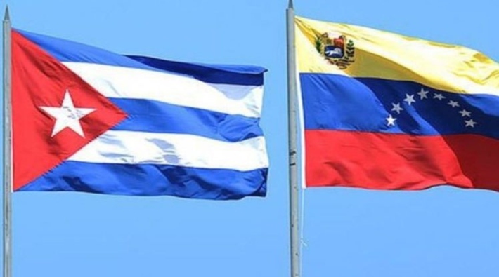 Trump'tan Küba'ya tehdit: Venezuela'yı desteklemeye devam ederseniz ambargo artar!