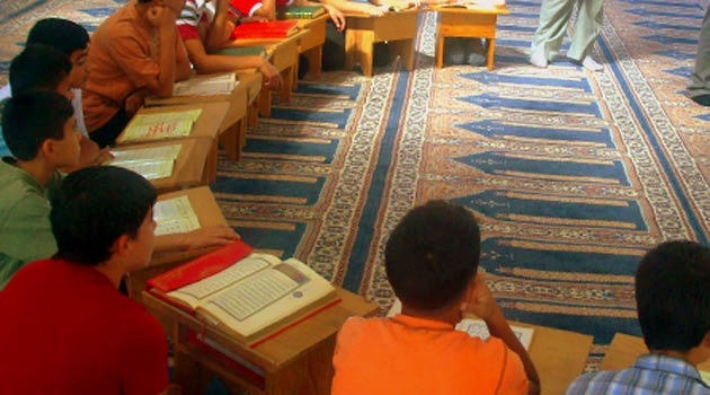 MEB'den 'Küçük Hafızlar Projesi': Çocuklar yarım gün okulda, yarım gün Kuran kursunda olacak!