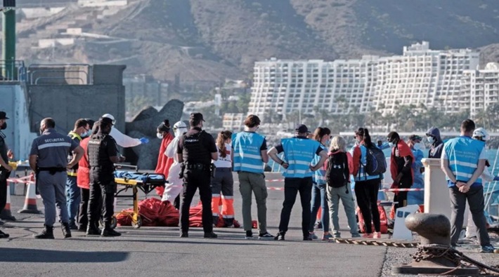 Kuzey Afrika'dan İspanya'ya geçmeye çalışan 17 sığınmacı yaşamını yitirdi