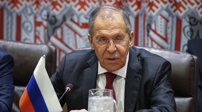 Lavrov: Suriye'nin egemenliğini garanti edecek şartlar oluşturulmalı
