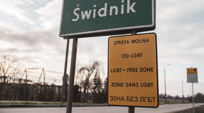 AB, Polonya'nın LGBT düşmanı belediyelerine hibeyi kesti