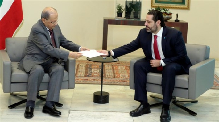 Lübnan'da Cumhurbaşkanı Avn, Hariri'den geçici olarak görevde kalmasını istedi