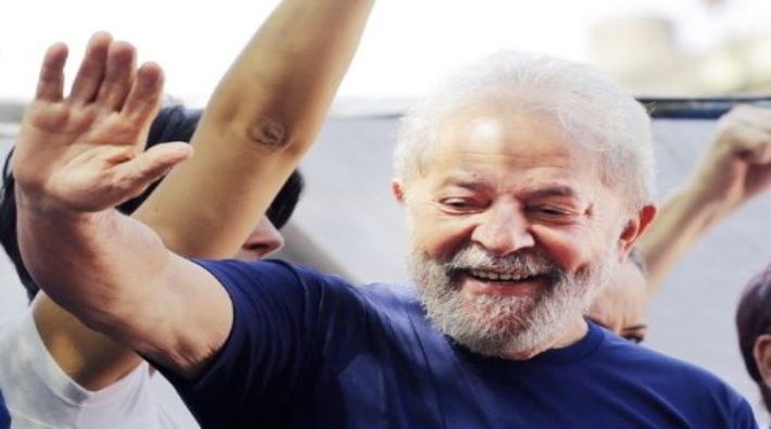 Lula Nobel Barış Ödülü'ne aday gösterildi
