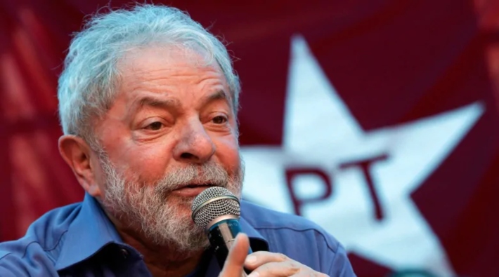 Halk Lula'ya özgürlük için sokağa çıkıyor