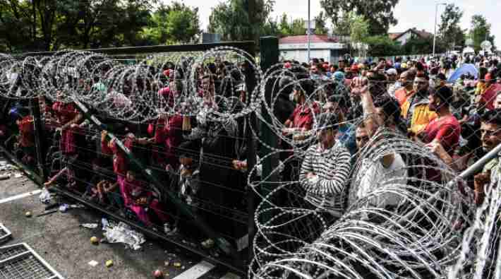 Macaristan hükumeti sığınma talebi reddedilenlere yemek vermiyor