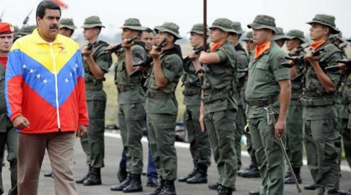 Maduro: Bolivar gibi saldırı pozisyonuna geçmeliyiz